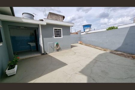 Casa à venda com 224m², 2 quartos e 4 vagas