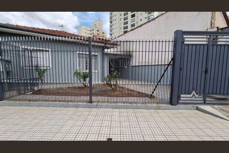Casa à venda com 224m², 2 quartos e 4 vagas