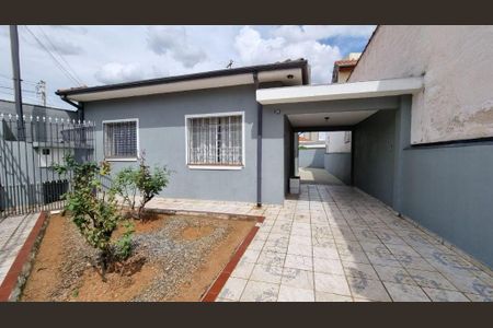 Casa à venda com 224m², 2 quartos e 4 vagas