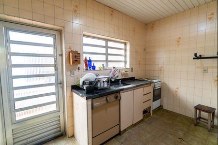 Casa para alugar com 120m², 3 quartos e 2 vagas Casa para alugar com 120m², 3 quartos e 2 vagasCozinha