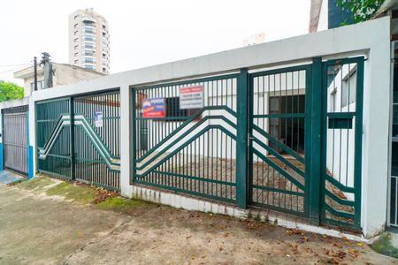Casa para alugar com 120m², 3 quartos e 2 vagas Casa para alugar com 120m², 3 quartos e 2 vagasFachada