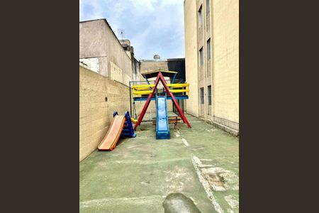 Apartamento à venda com 60m², 2 quartos e 1 vaga