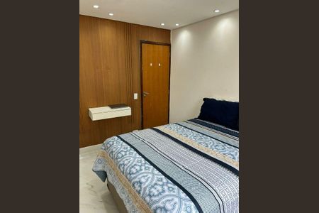 Apartamento à venda com 2 quartos, 60m² em Vila Galvão, Guarulhos