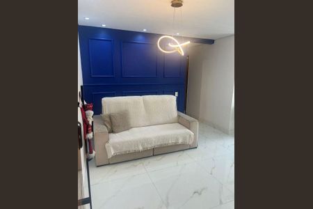 Apartamento à venda com 2 quartos, 60m² em Vila Galvão, Guarulhos