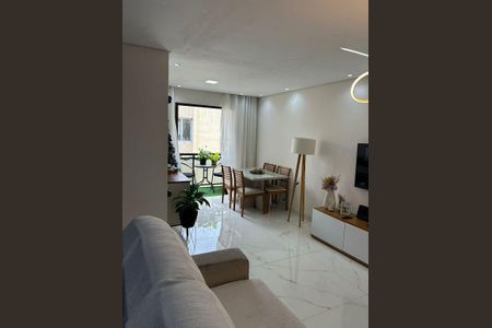 Apartamento à venda com 60m², 2 quartos e 1 vaga