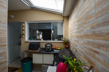 Casa à venda com 125m², 4 quartos e 1 vagaAREA DE SERVIÇO