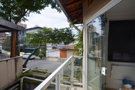 Casa à venda com 125m², 4 quartos e 1 vagaVARANDA DOS QUARTOS - COMODO