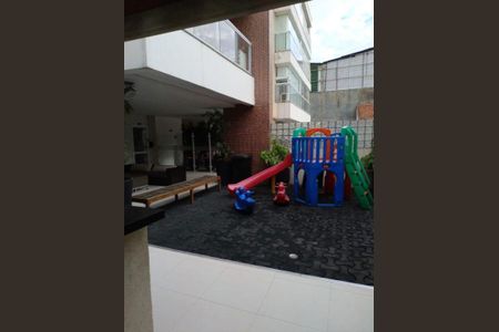 Apartamento à venda com 65m², 2 quartos e 1 vaga