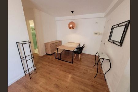 Apartamento à venda com 60m², 2 quartos e 1 vaga