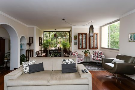 Apartamento à venda com 185m², 4 quartos e 3 vagas Apartamento à venda com 185m², 4 quartos e 3 vagassala