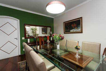 Apartamento à venda com 185m², 4 quartos e 3 vagas Apartamento à venda com 185m², 4 quartos e 3 vagasSala 2