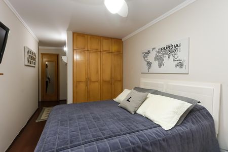 Apartamento à venda com 185m², 4 quartos e 3 vagas Apartamento à venda com 185m², 4 quartos e 3 vagassuíte