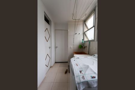 Apartamento à venda com 185m², 4 quartos e 3 vagas Apartamento à venda com 185m², 4 quartos e 3 vagasÁrea de Serviço