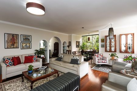 Apartamento à venda com 185m², 4 quartos e 3 vagas Apartamento à venda com 185m², 4 quartos e 3 vagassala