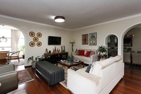 Apartamento à venda com 185m², 4 quartos e 3 vagas Apartamento à venda com 185m², 4 quartos e 3 vagassala