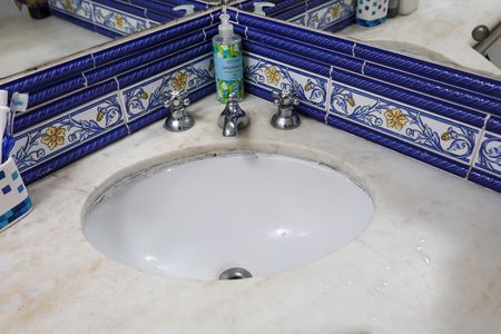 Apartamento à venda com 185m², 4 quartos e 3 vagas Apartamento à venda com 185m², 4 quartos e 3 vagasBanheiro