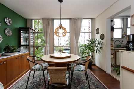 Apartamento à venda com 185m², 4 quartos e 3 vagas Apartamento à venda com 185m², 4 quartos e 3 vagascopa