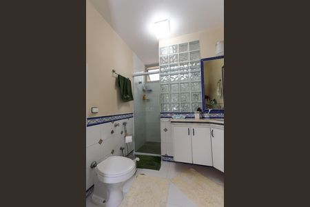 Apartamento à venda com 185m², 4 quartos e 3 vagas Apartamento à venda com 185m², 4 quartos e 3 vagasBanheiro
