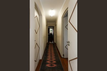 Apartamento à venda com 185m², 4 quartos e 3 vagas Apartamento à venda com 185m², 4 quartos e 3 vagascorredor dos quartos