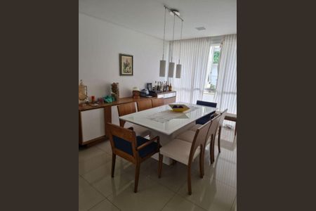 Casa à venda com 4 quartos, 225m² em Tremembé, São Paulo