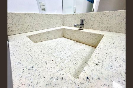 Apartamento à venda com 83m², 2 quartos e 2 vagas