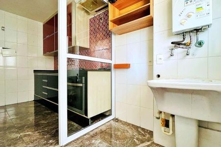 Apartamento à venda com 63m², 2 quartos e 1 vaga