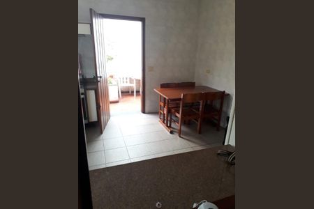 Casa à venda com 350m², 3 quartos e 3 vagas