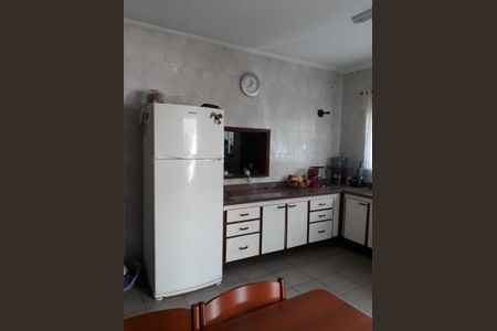 Casa à venda com 350m², 3 quartos e 3 vagas