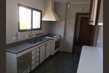 Apartamento à venda com 159m², 4 quartos e 3 vagas