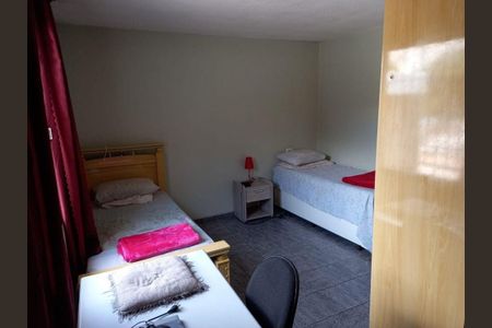 Casa à venda com 126m², 2 quartos e 2 vagas