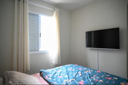 Quarto 1 de apartamento para alugar com 2 quartos, 49m² em Jardim Celeste, São Paulo
