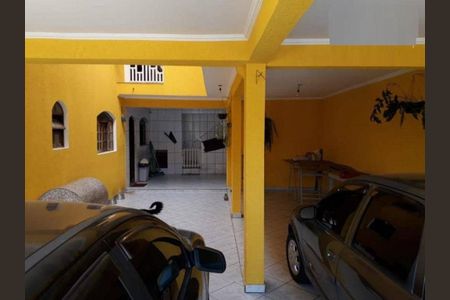 Casa à venda com 250m², 3 quartos e 7 vagas