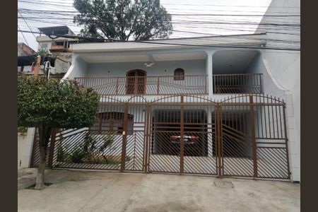 Casa à venda com 250m², 3 quartos e 7 vagas