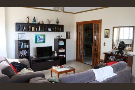 Apartamento à venda com 140m², 3 quartos e 3 vagas
