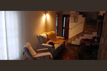 Casa à venda com 3 quartos, 138m² em Guapira, São Paulo