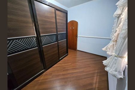 Casa à venda com 350m², 5 quartos e 2 vagas