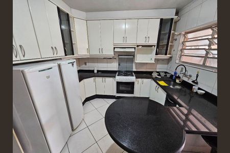 Casa à venda com 350m², 5 quartos e 2 vagas
