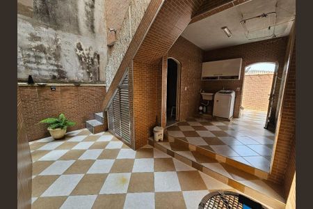 Casa à venda com 350m², 5 quartos e 2 vagas