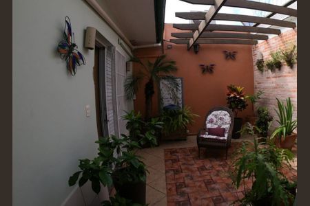 Casa à venda com 250m², 3 quartos e 3 vagas