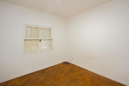 Casa para alugar com 140m², 3 quartos e 2 vagas