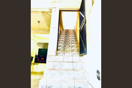 Casa à venda com 180m², 2 quartos e sem vaga
