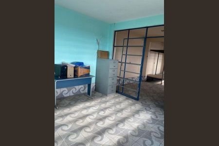 Casa à venda com 180m², 2 quartos e sem vaga