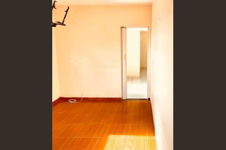 Casa à venda com 180m², 2 quartos e sem vaga