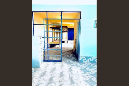 Casa à venda com 180m², 2 quartos e sem vaga
