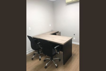 Quarto 1 de casa à venda com 1 quarto, 550m² em Castelo, Belo Horizonte