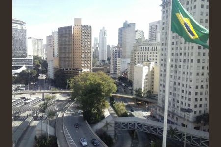 Apartamento à venda com 26m², 1 quarto e sem vaga