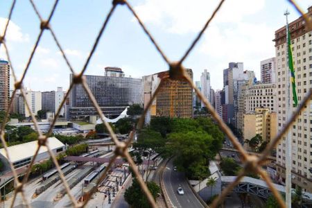 Apartamento à venda com 26m², 1 quarto e sem vaga