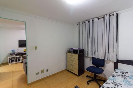 Quarto 1 de apartamento para alugar com 2 quartos, 50m² em Jardim Aparecida, São Paulo