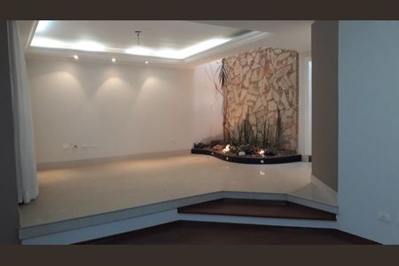 Casa à venda com 360m², 3 quartos e 7 vagas