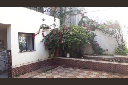 Casa à venda com 360m², 3 quartos e 7 vagas